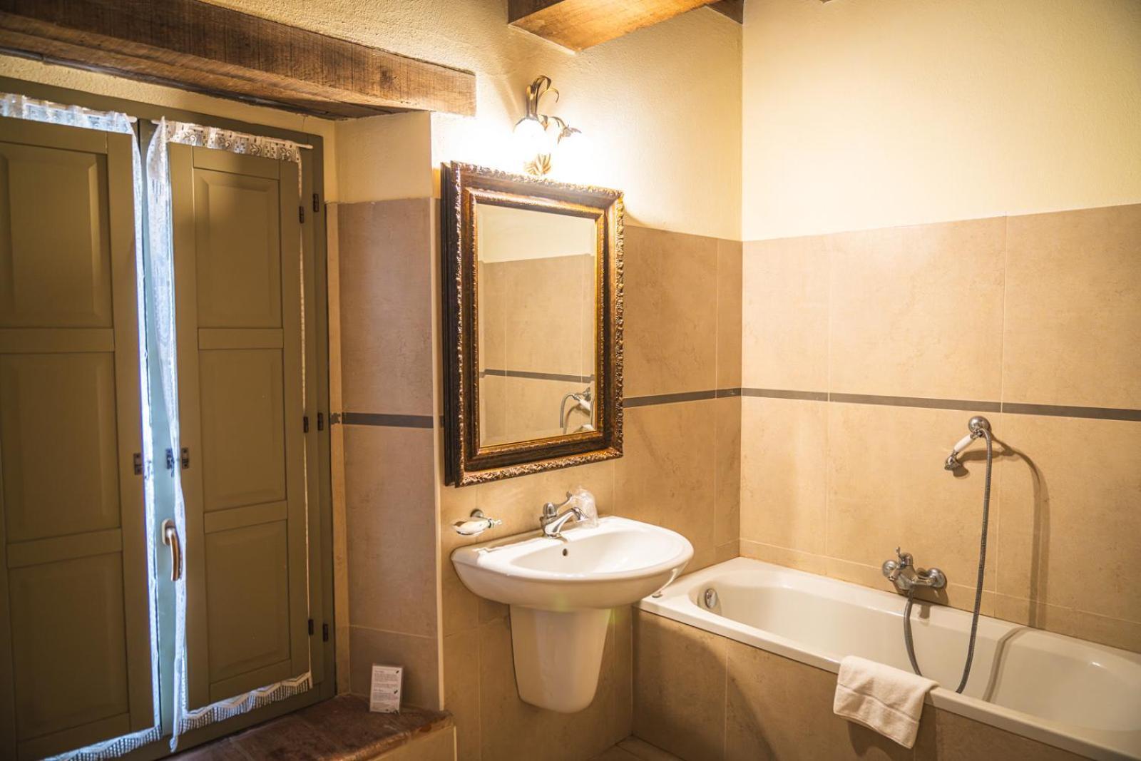 Hotel La Tavola Rotonda Cortemaggiore Room photo